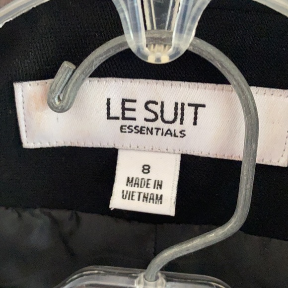 Le Suit Two Piece Skirt Suit - Picture 6 of 7